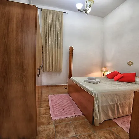 Central Villa *
